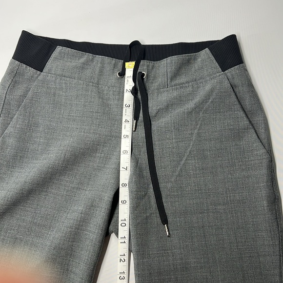 ATHLETA Size 4 Gray With Black Elastic Waistband Straight Leg Active Wear - Picture 8 of 11